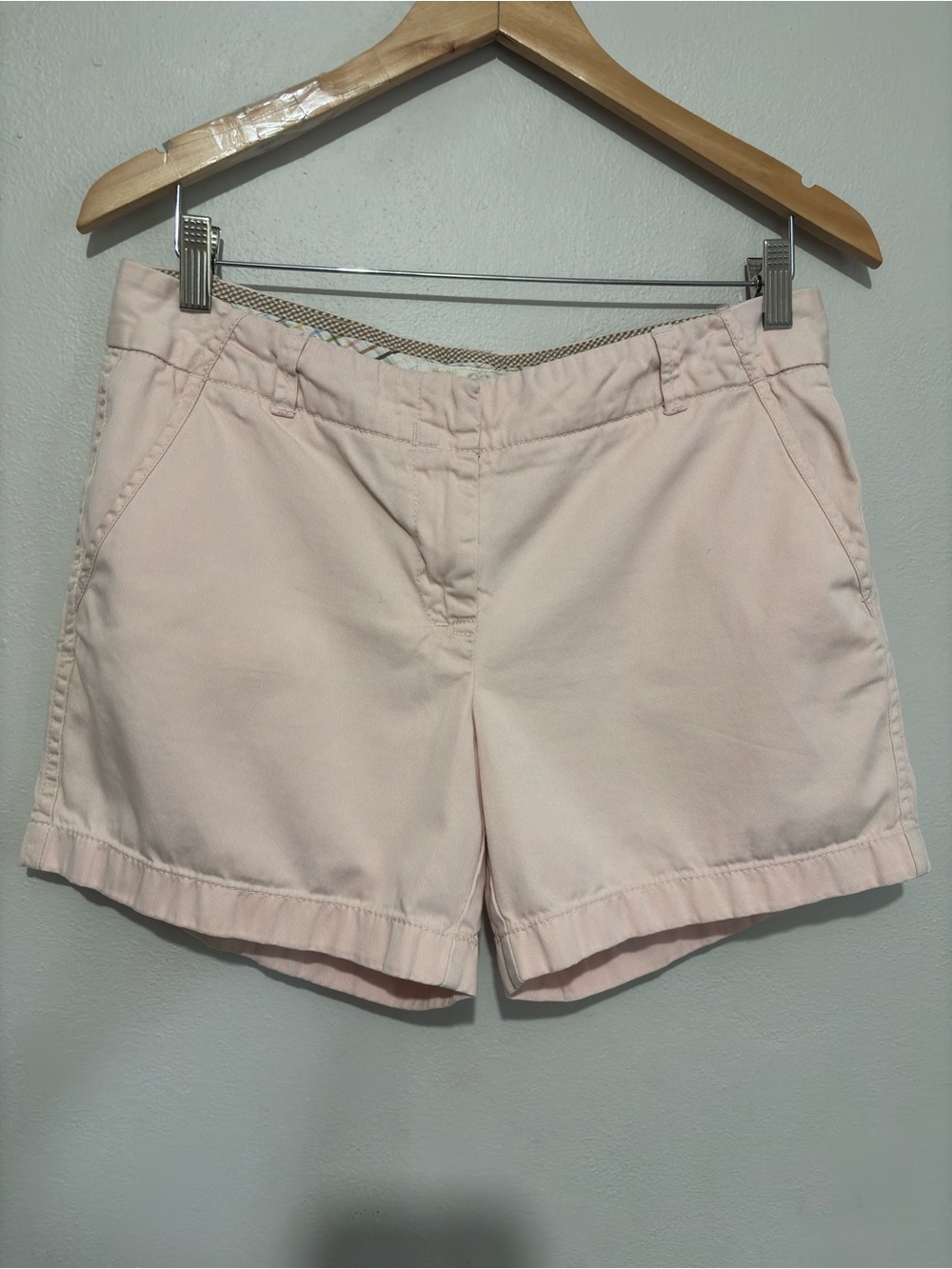 J. Crew City Fit Chino Classic Twill Shorts Light Pink Size 8 100% Cotton - Picture 3 of 6